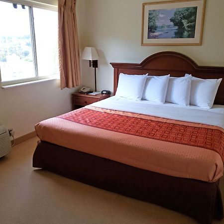 Americas Best Value Inn & Suites Independence Va Eksteriør billede