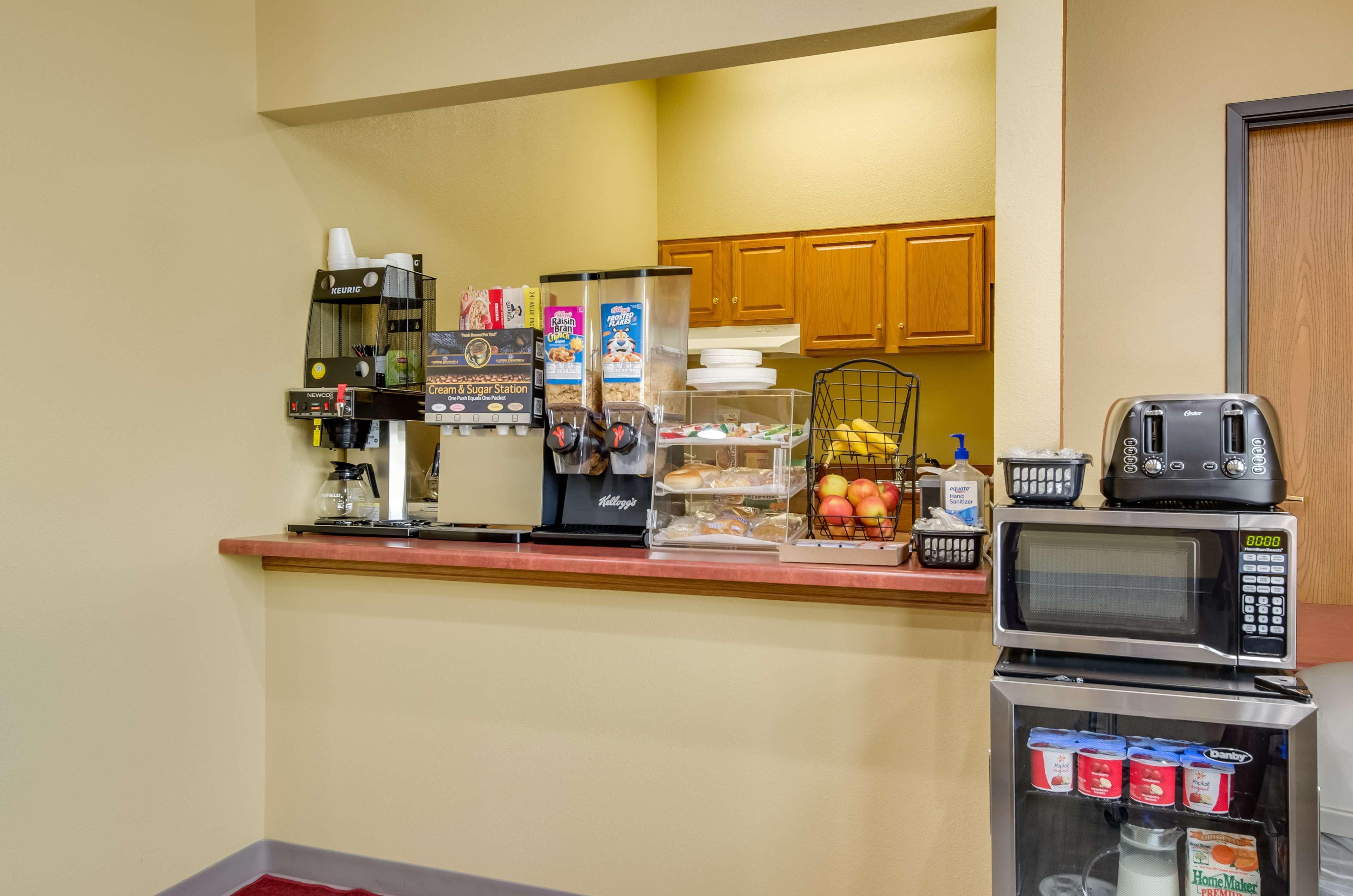 Americas Best Value Inn & Suites Independence Va Eksteriør billede