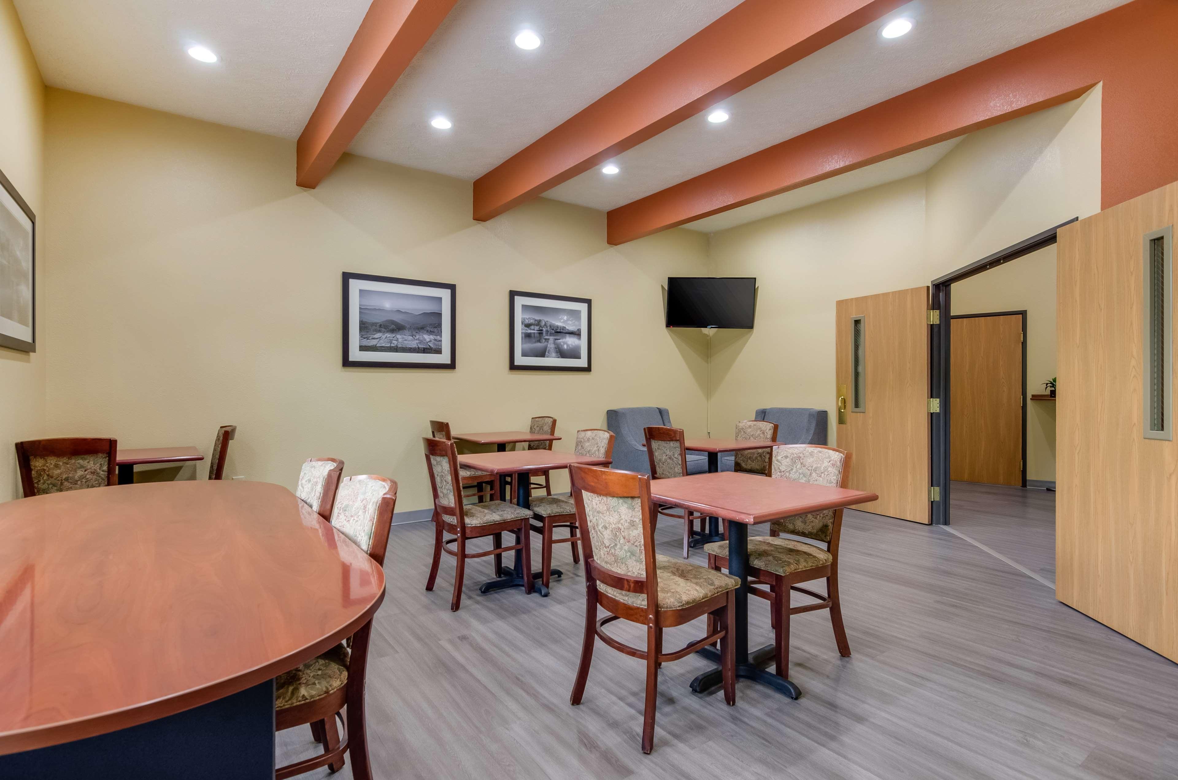 Americas Best Value Inn & Suites Independence Va Eksteriør billede